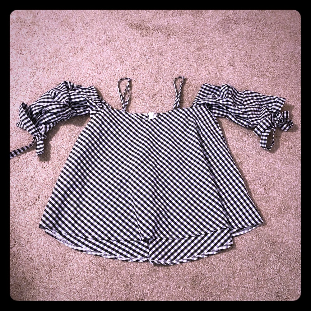 INA boutique top